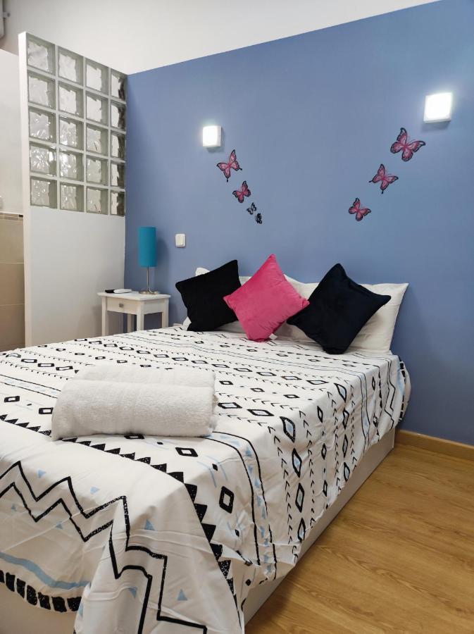 Loft Puerta De Sol Apartment Madrid Bagian luar foto